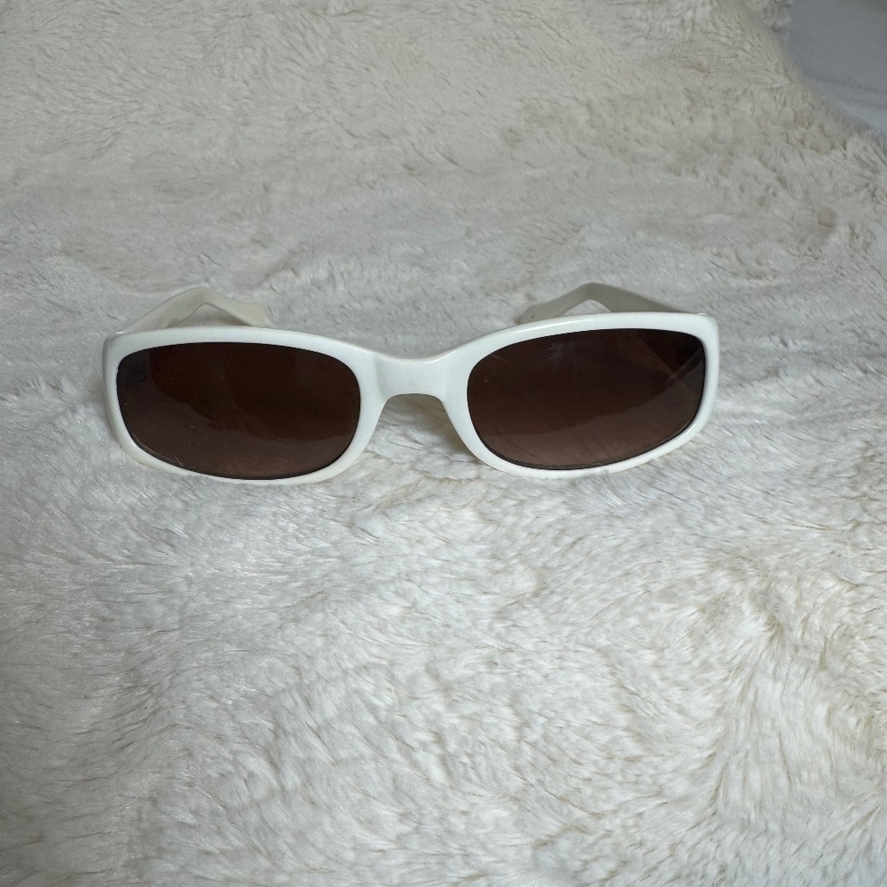 Guess White Sunglasses with Brown Lenses